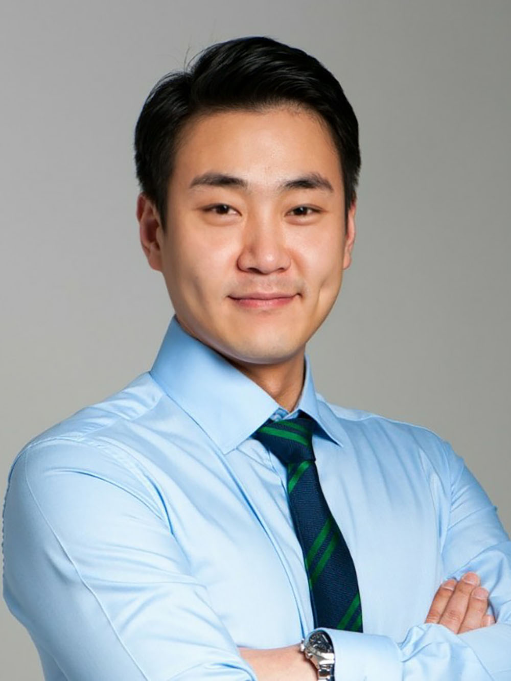 손정우